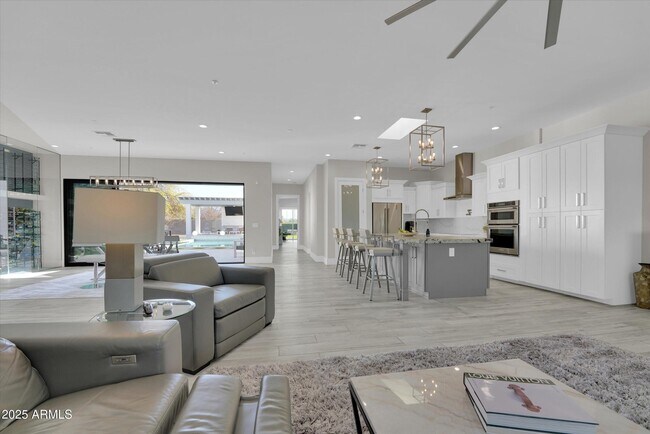 Foto del edificio - 13613 N 76th St