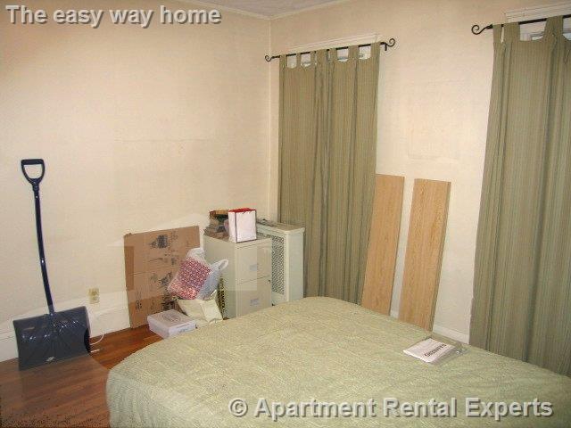 Foto del edificio - 42-44 Garrison Ave Unit #1