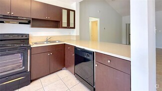 Building Photo - 2218 SW 81st Ave