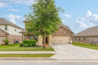 Building Photo - 1225 Peregrine Way