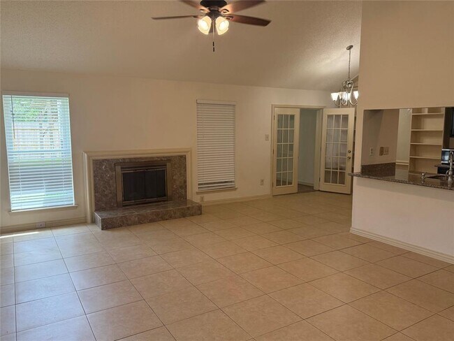 Foto del edificio - 4034 Kitchen Hill Ln