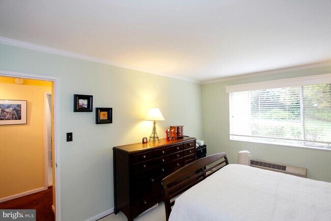 Foto del edificio - 4114 Davis Pl NW