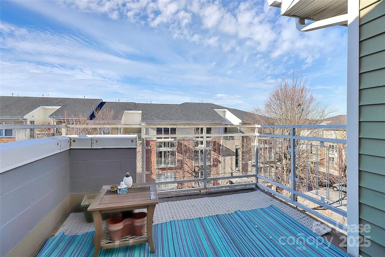 Primary Photo - Modern Condo for Rent – Walk to NoDa & Lig...