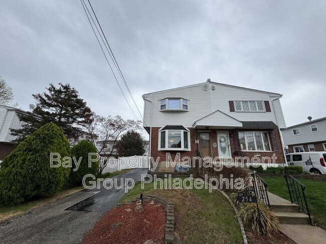 Building Photo - 254 Berkley Ave