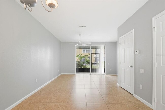 Building Photo - 1450 Stockton Dr