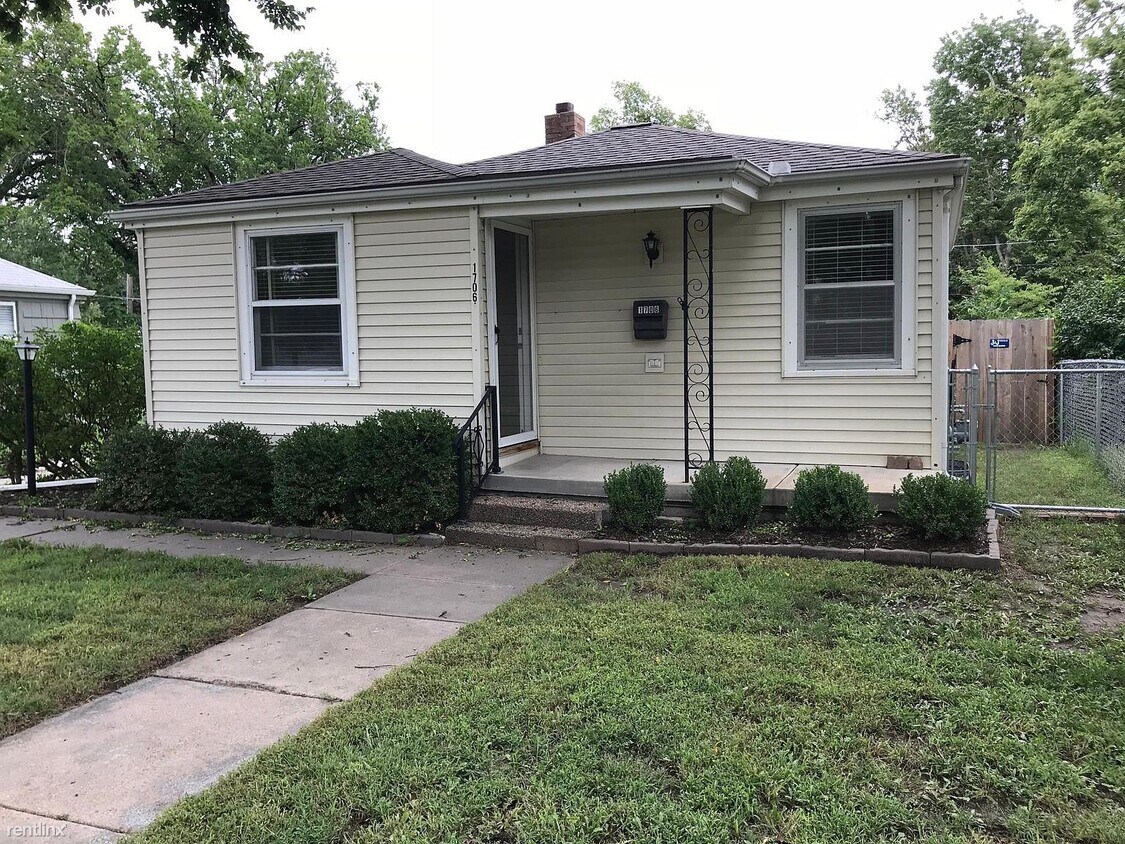 Foto principal - 2 br, 1 bath House - 1706 N Garland St Hel...