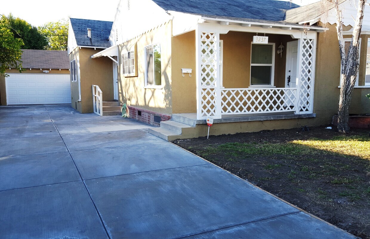 3237 Cardiff Ave 3 beds 2 baths - 3237 Cardiff Ave
