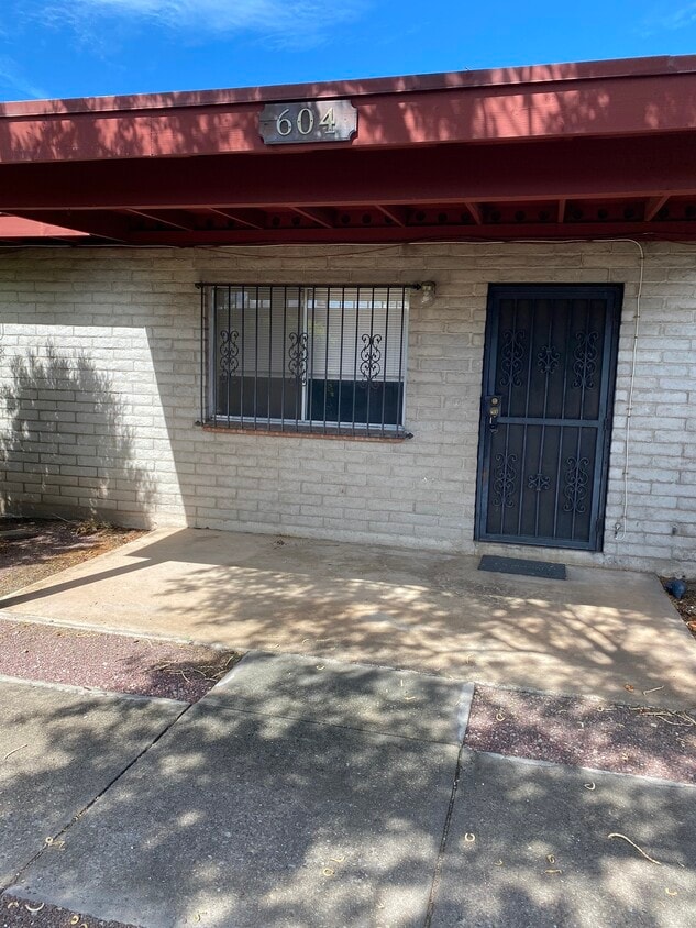 Photo - 604 E Lester St (Tucson, AZ)