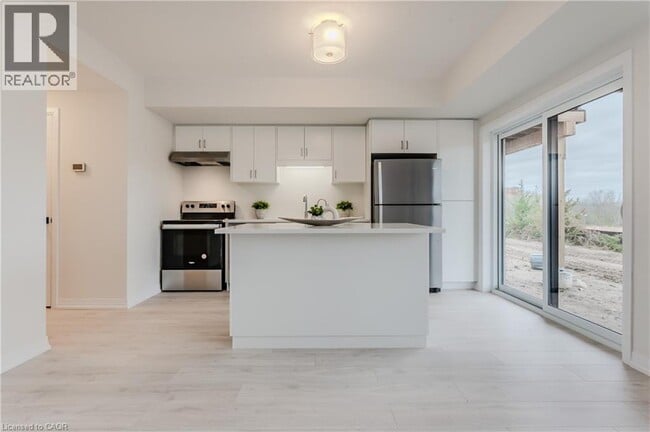 Photo du bâtiment - 15 Stauffer Woods Trl