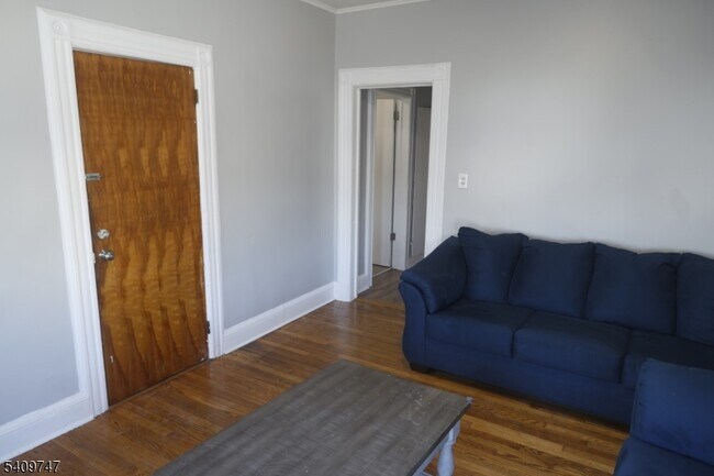 Foto del edificio - 241 N 8th St