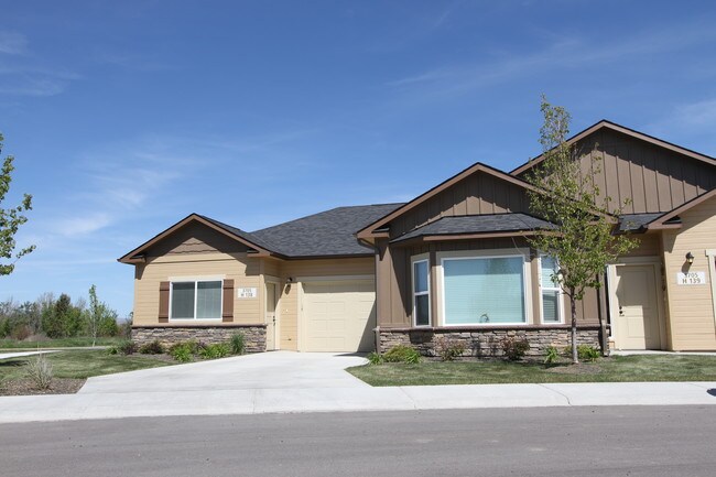 Spring Creek Eagle Island Apartments Apartments Eagle