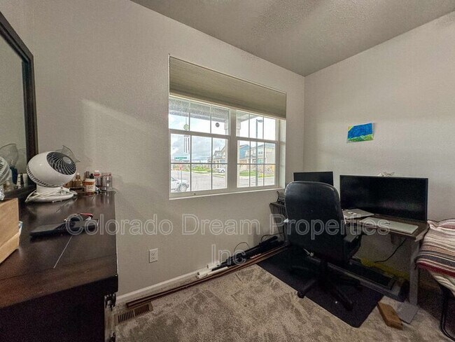 Building Photo - 11367 Brush Creek St