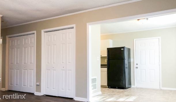 Foto del edificio - 2 br, 1 bath House - 2331 Celia Ave