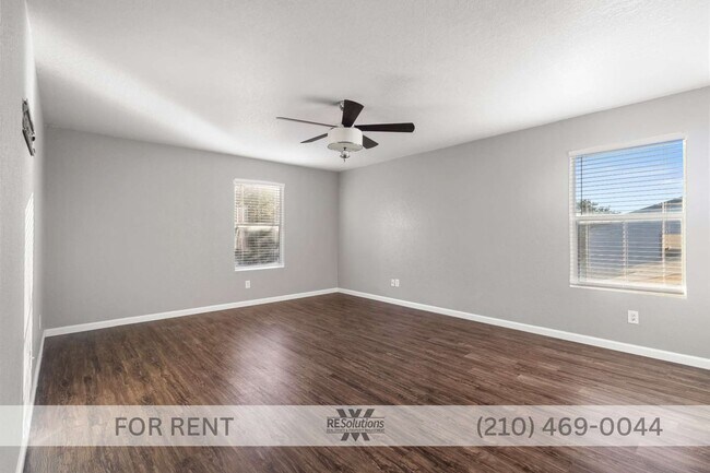 Foto del edificio - 203 Shadbush St