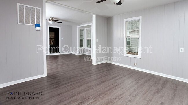 Foto del edificio - 226 S Millwood Ave