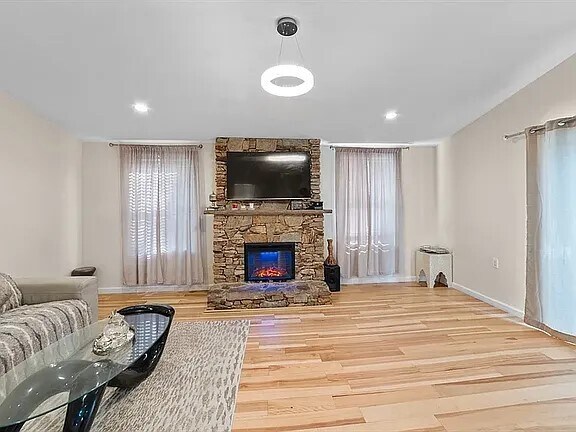 Foto del edificio - 15 Ancona Rd