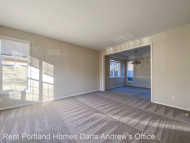 Foto del edificio - 4 br, 2.5 bath House - 4682 Winthrop Court