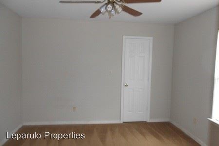 Foto del edificio - 410 N Copeland St