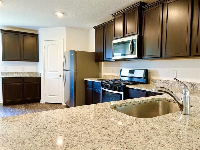 Building Photo - 4027 Trail de Paris