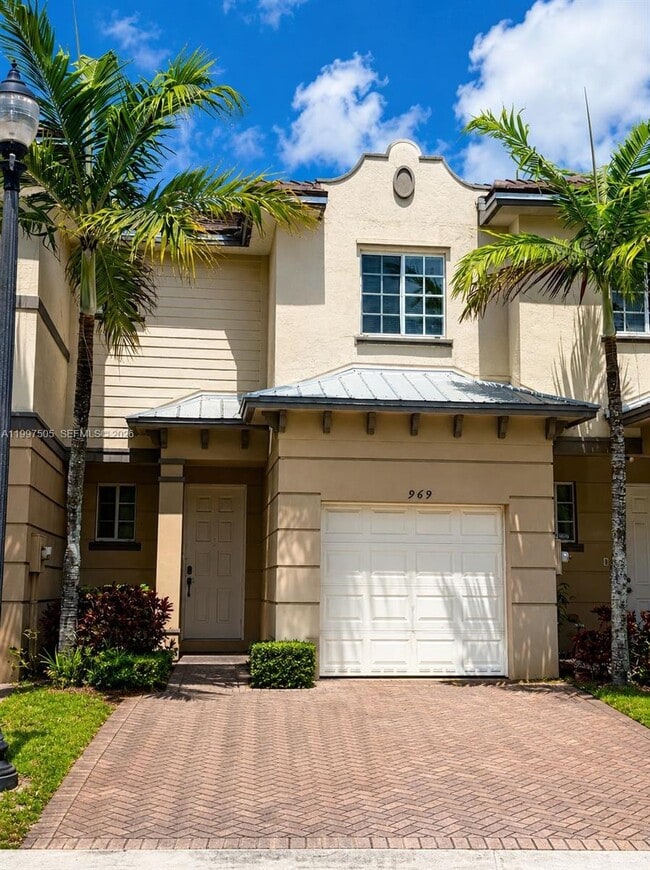 Building Photo - 969 Abaco Ln