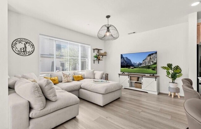 Foto del edificio - 359 Sweet Pl