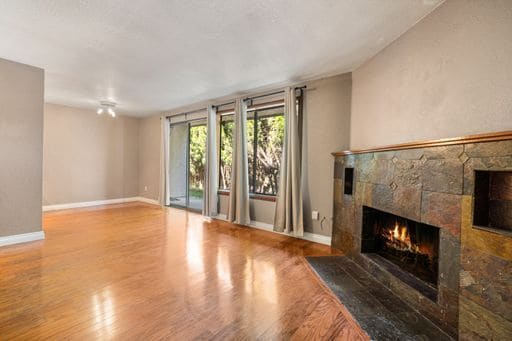 Building Photo - Totem Lake Condo For Rent!