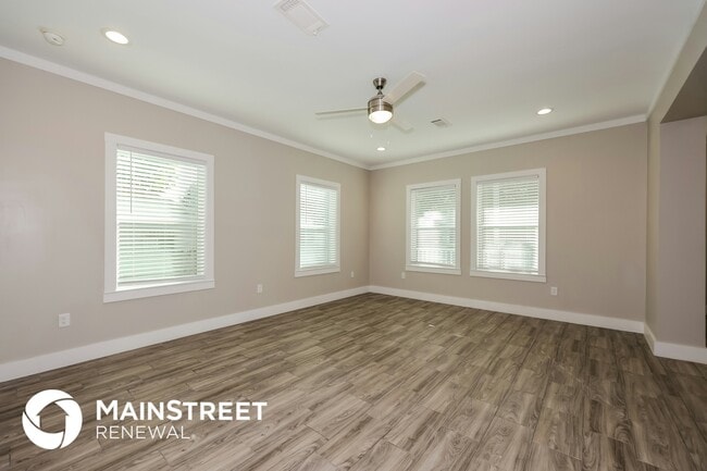 Building Photo - 3530 Cauthorn Dr