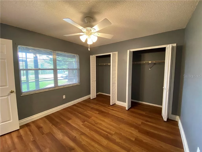Building Photo - 126 Windtree Ln