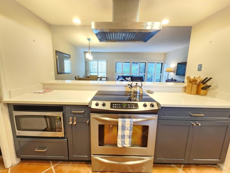 Primary Photo - 11863 Wimbledon Cir
