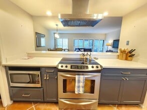 Building Photo - 11863 Wimbledon Cir