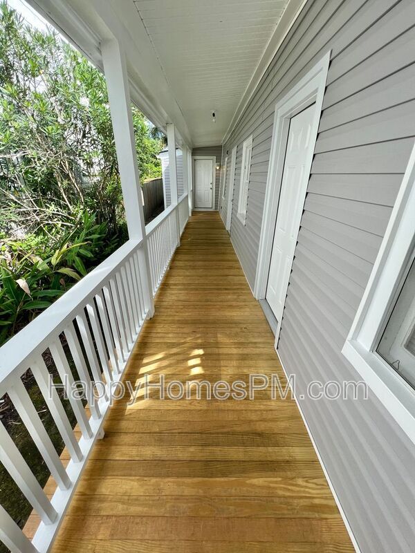 Photo - 6 Maverick St House