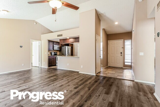 Building Photo - 4755 W Oraibi Dr