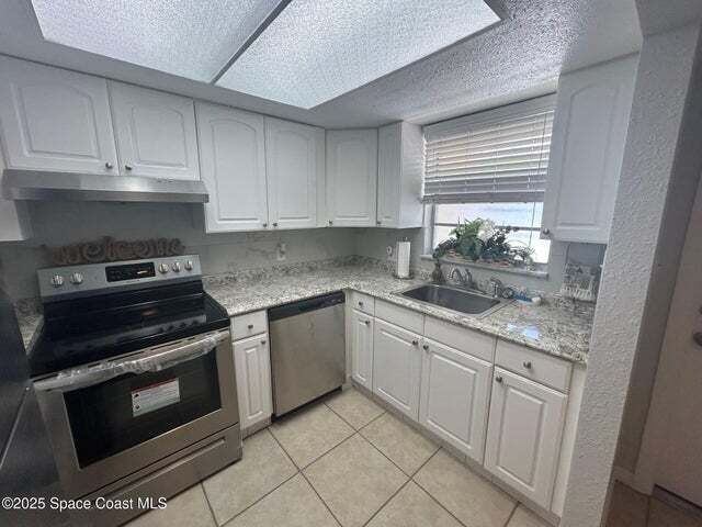Foto del edificio - 205 S Courtenay Pkwy