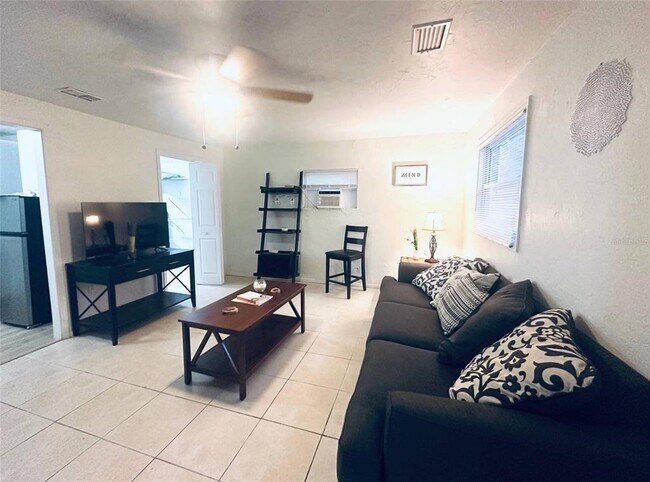 Foto del edificio - 4811 Emerson Ave S