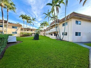 Building Photo - 14500 SW 88th Ave