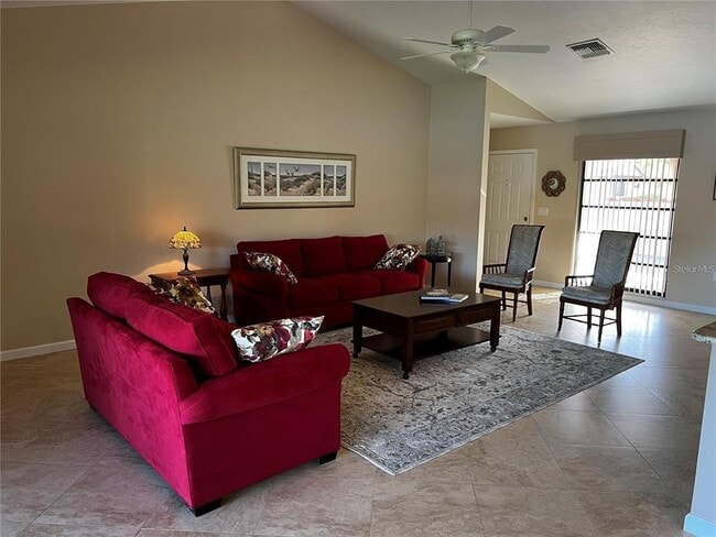 Foto del edificio - 5581 Golf Pointe Dr