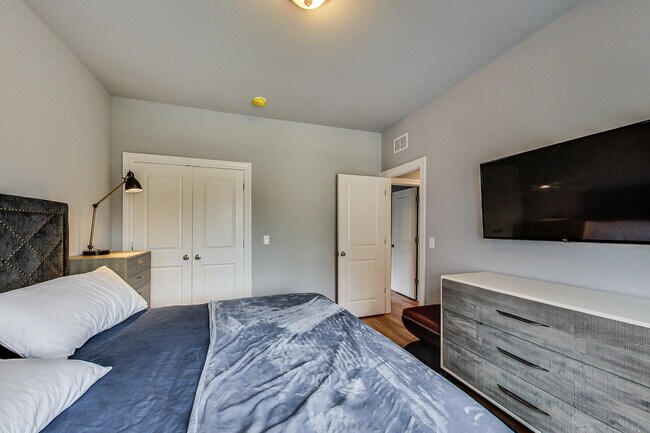 Foto del edificio - 5117 S Kenwood Ave