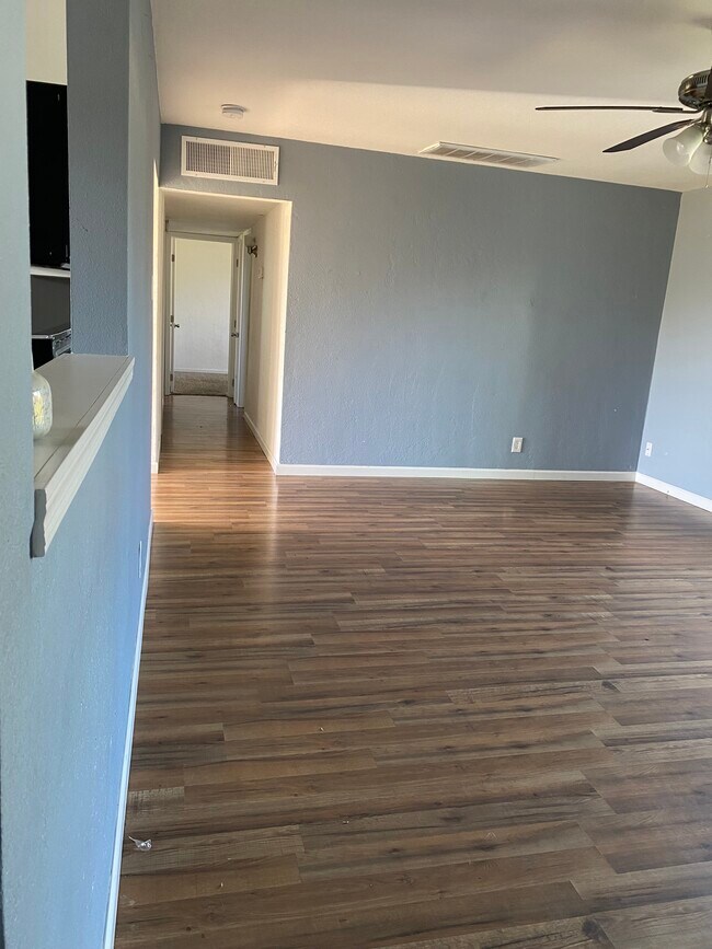 Foto del edificio - 5657 N 39th Ave