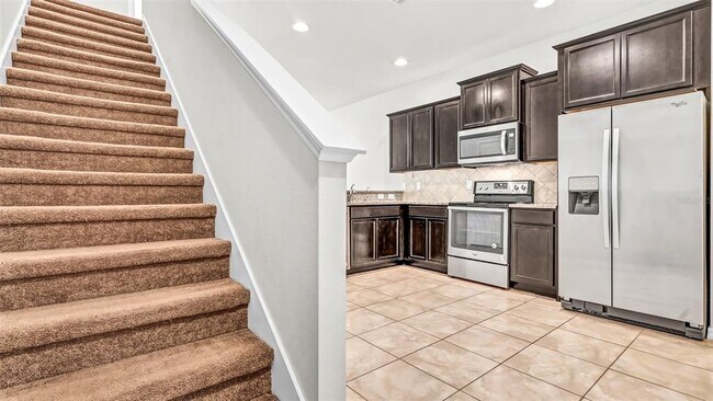 Foto del edificio - 9153 Hillcroft Dr
