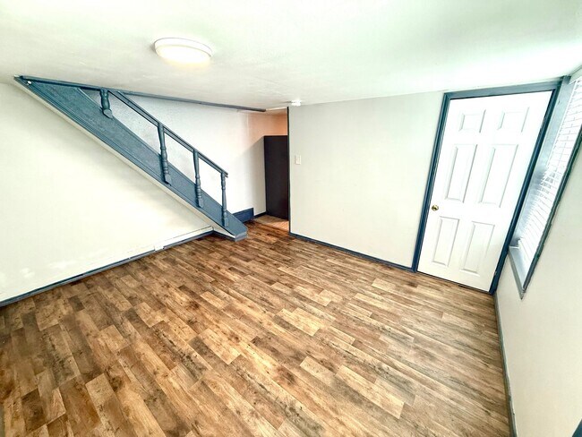 Foto del edificio - 222 Army Blvd