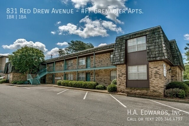 Foto del edificio - 831 Red Drew Ave