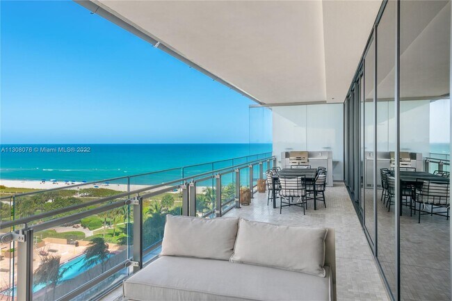 Building Photo - 8701 Collins Ave