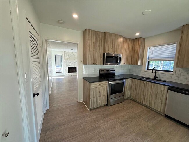 Foto del edificio - 1601 Walker St SE