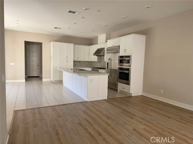 Building Photo - 171 Interval