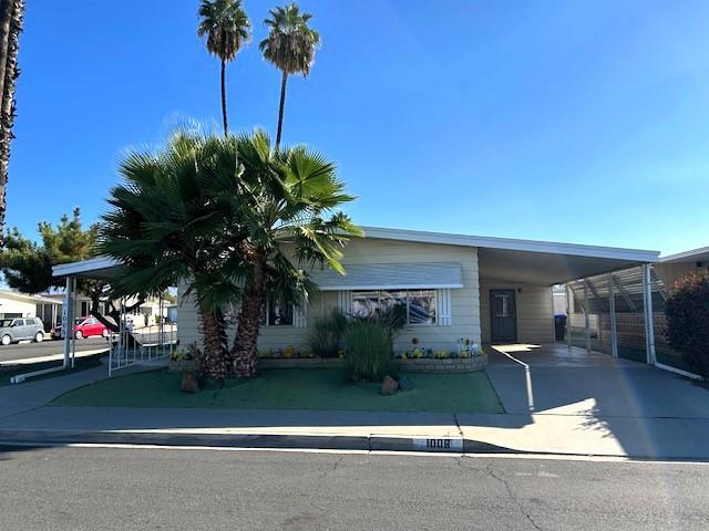 Foto principal - 1006 San Nicolas St