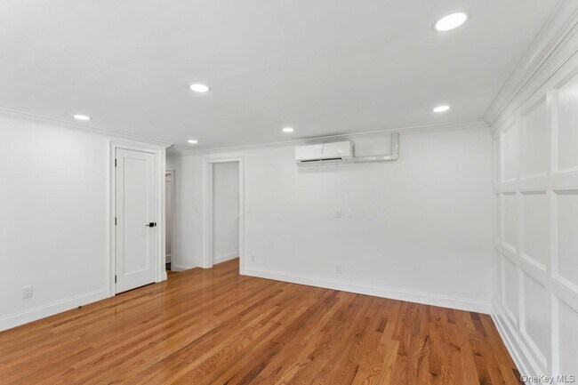 Foto del edificio - 98 Rose Pl