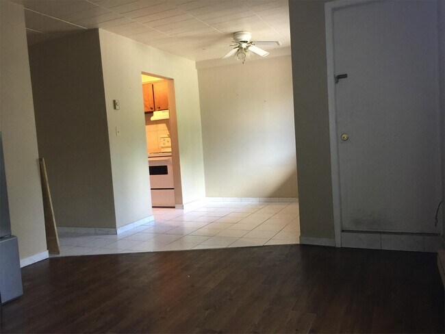 Photo du bâtiment - 3044 Sandwich St.