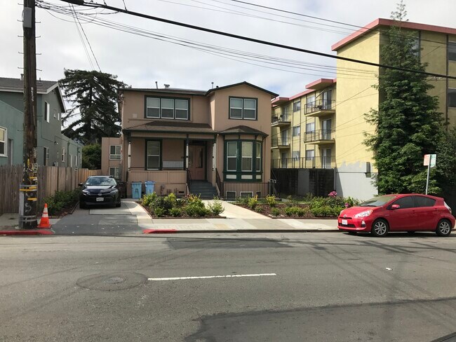 Building Photo - 2224 Dwight Way