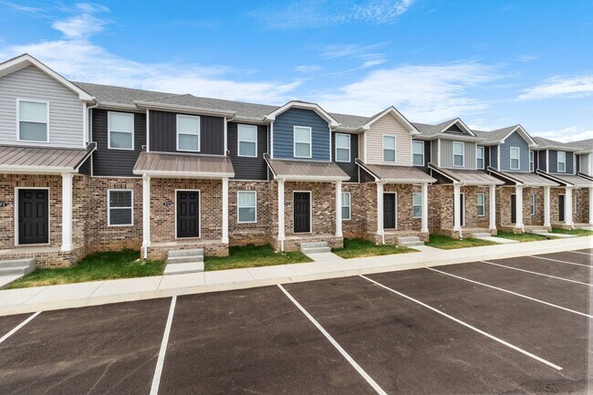 Foto del edificio - 2 Bedroom Pet Friendly Townhome For Rent N...