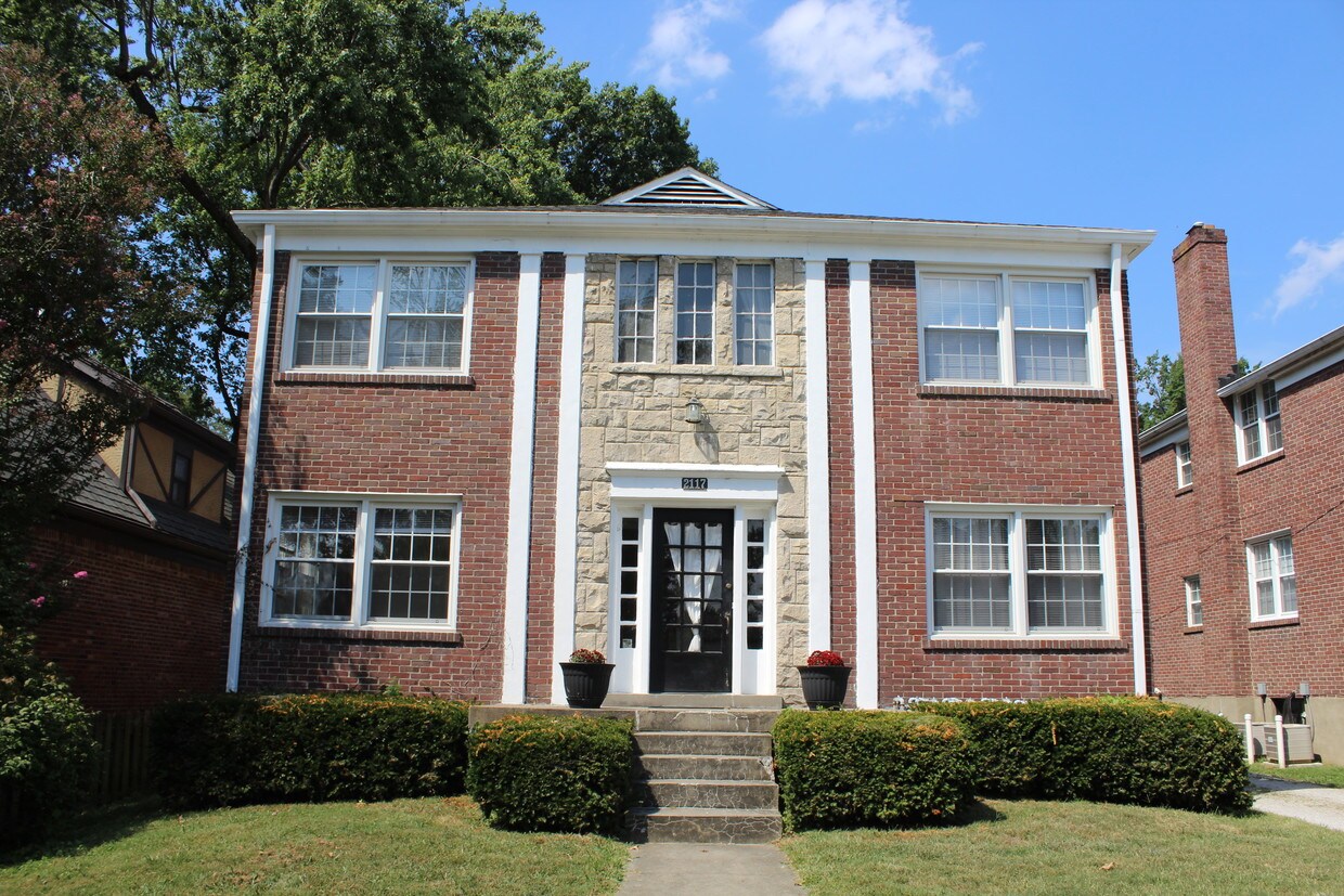 Foto del edificio - 2117 Gladstone Ave